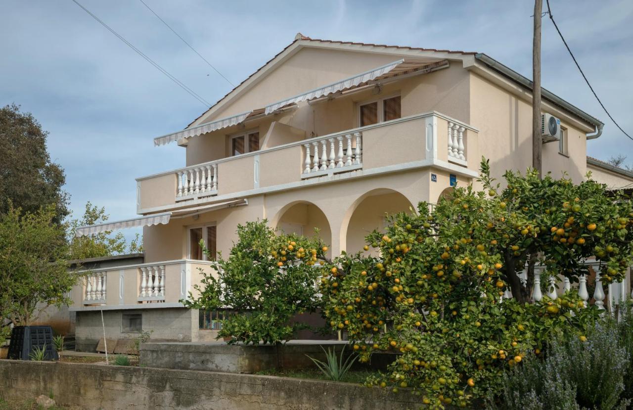 Apartments Slavica Luka エクステリア 写真