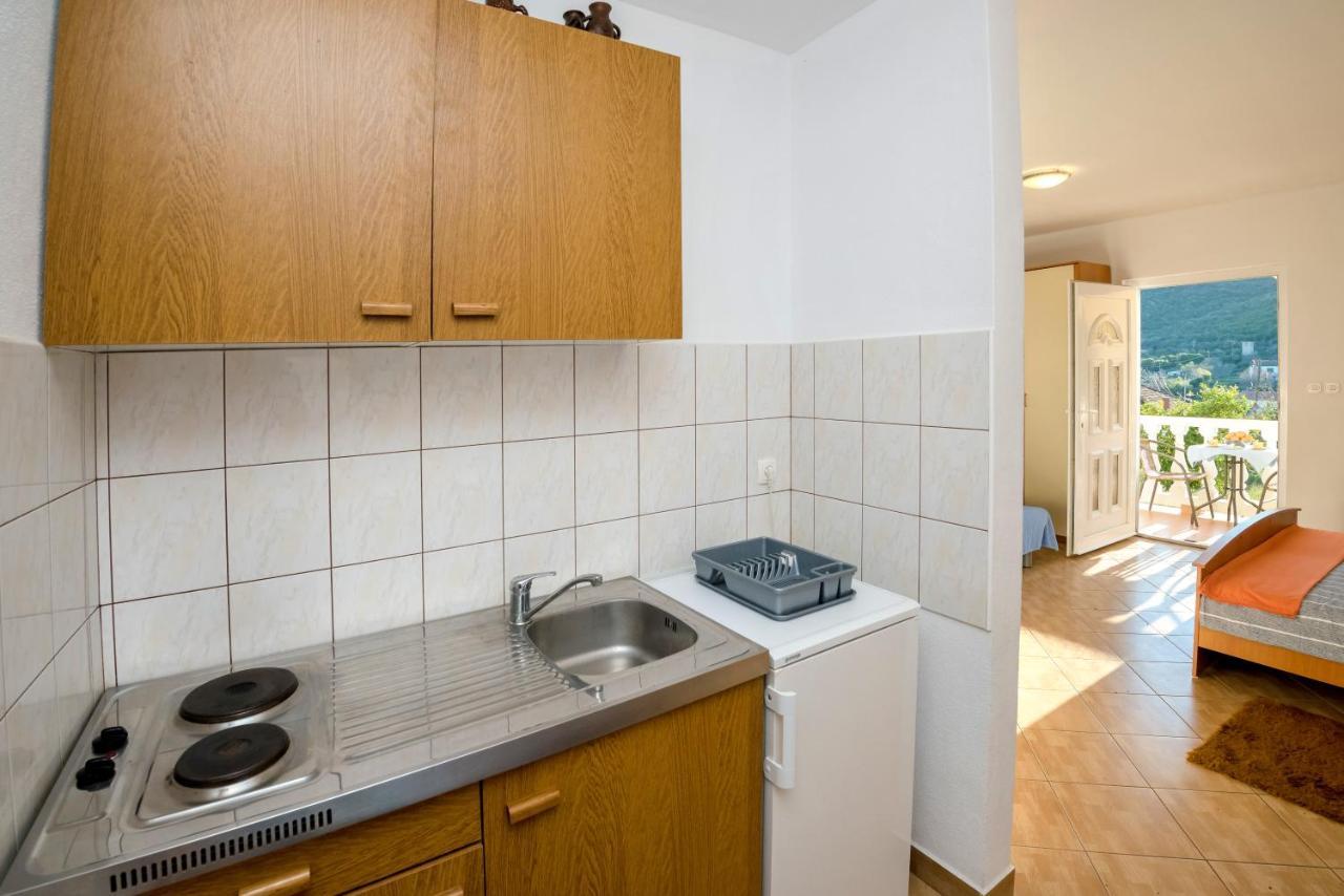 Apartments Slavica Luka エクステリア 写真