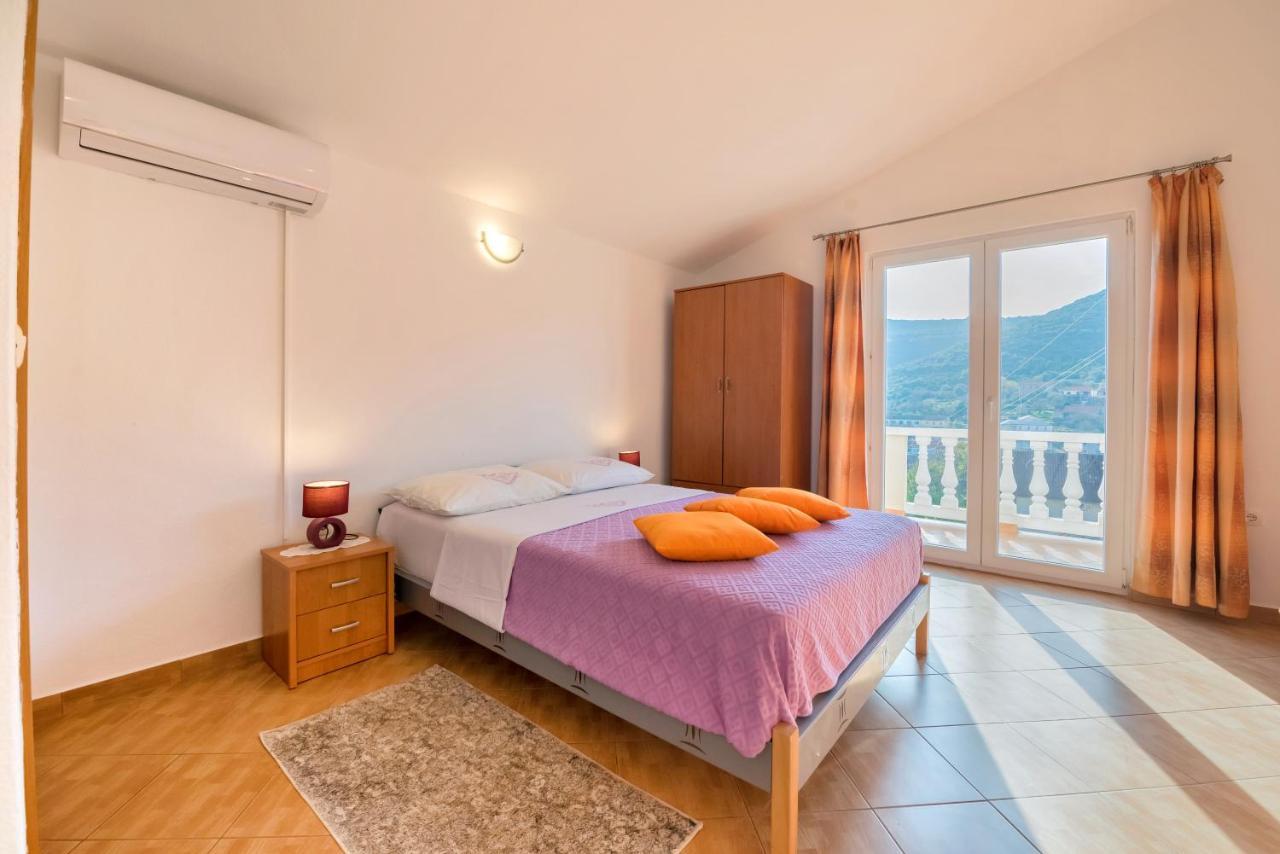 Apartments Slavica Luka エクステリア 写真